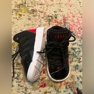 Nike Air Jordan Max Aura toddler shoes